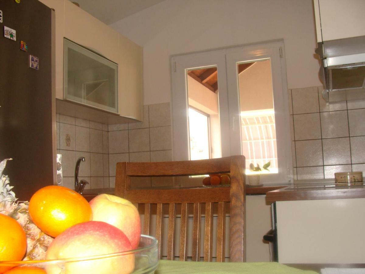 Romeo Apartment Sukosan Exterior photo